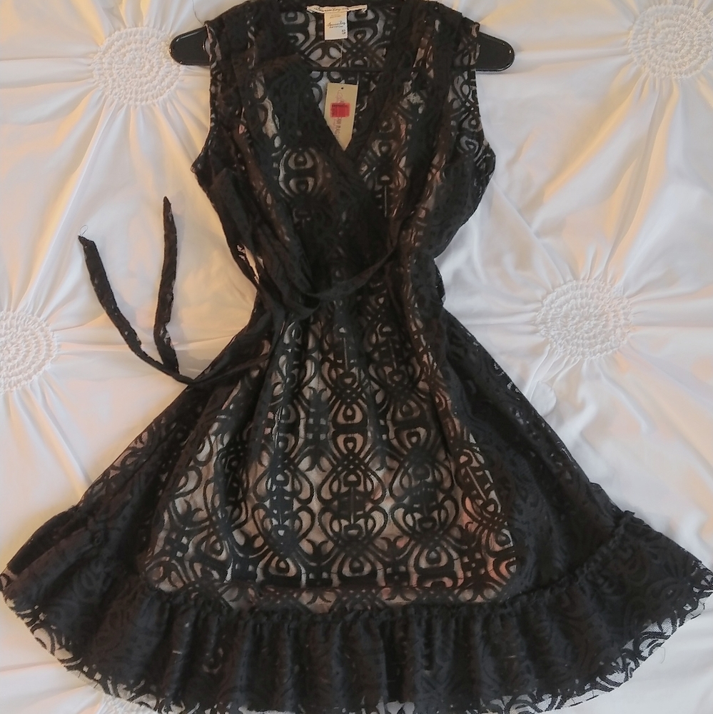 American Rag CIE Lace Shift Dress A-Line Shift Dress